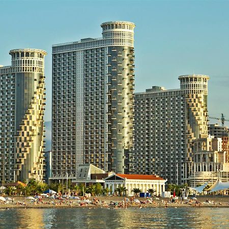 Orbi Batumi Apartment Bagian luar foto