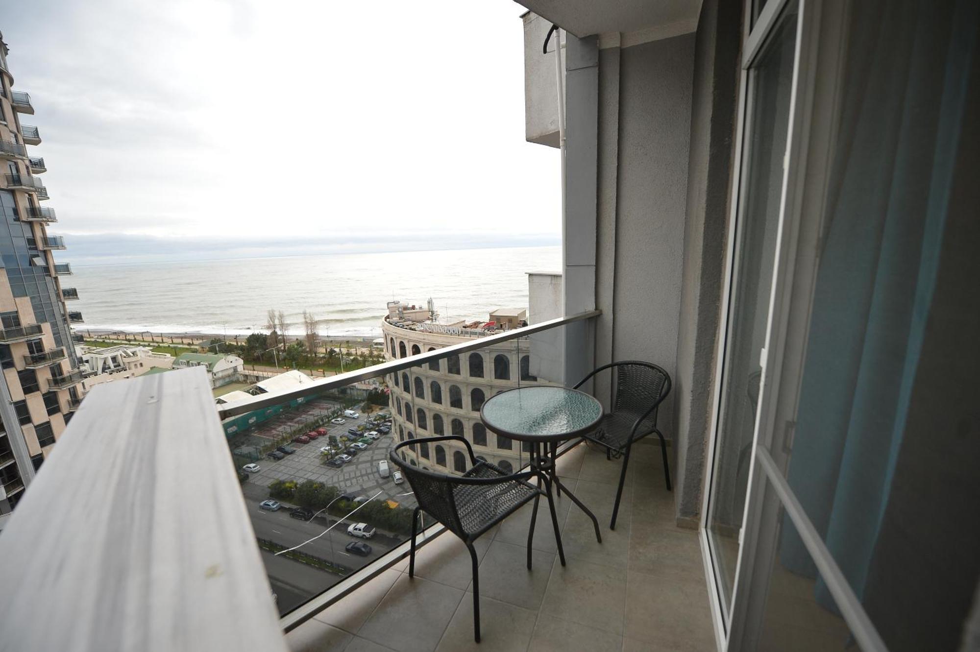 Orbi Batumi Apartment Bagian luar foto